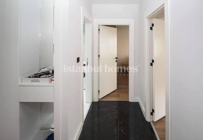 İstanbul Beylikdüzü'nde Havuz Kenarında Eşyalı 2+1 Daire 20