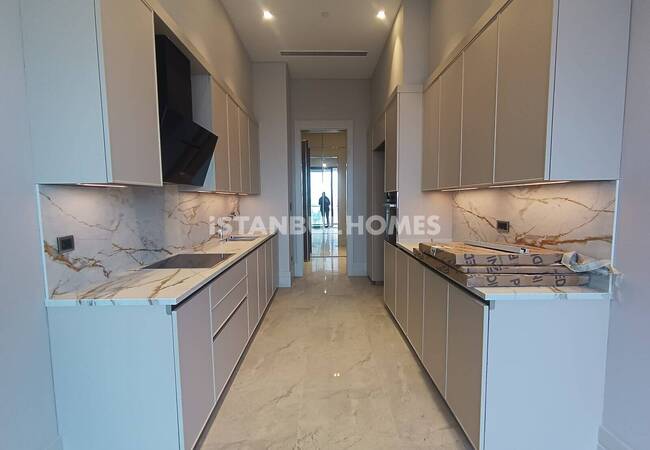 Beşiktaş Barbaros Bulvarı Üzerinde Boğaz Manzaralı Daireler 12