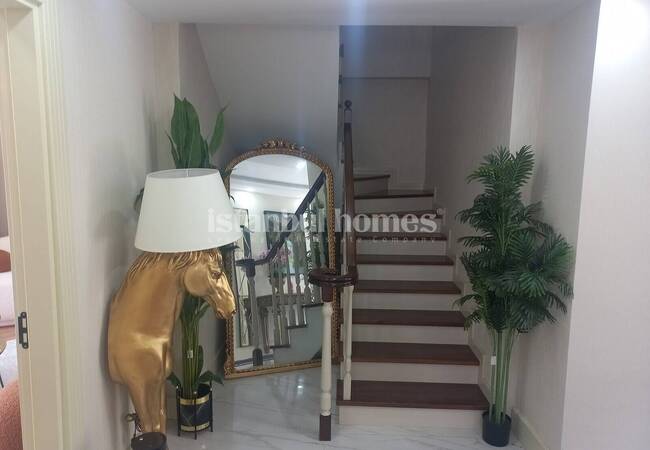 Villas with Private Pool in a Project in Istanbul Silivri 30