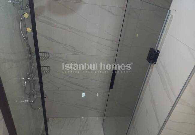 Villas with Private Pool in a Project in Istanbul Silivri 41