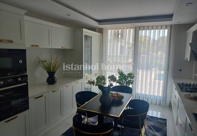 Villas with Private Pool in a Project in Istanbul Silivri 26