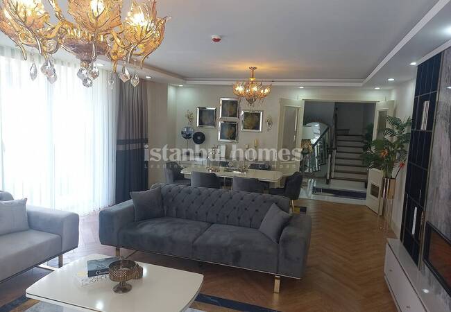 Villas with Private Pool in a Project in Istanbul Silivri 18