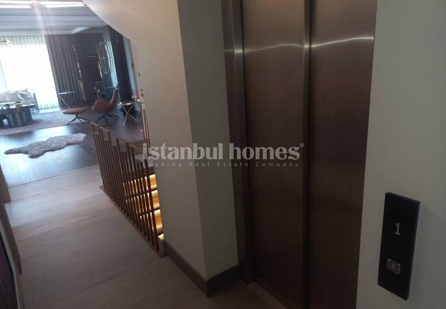 Büyükçekmece'de Havuzlu ve Asansörlü Tripleks Villalar 36