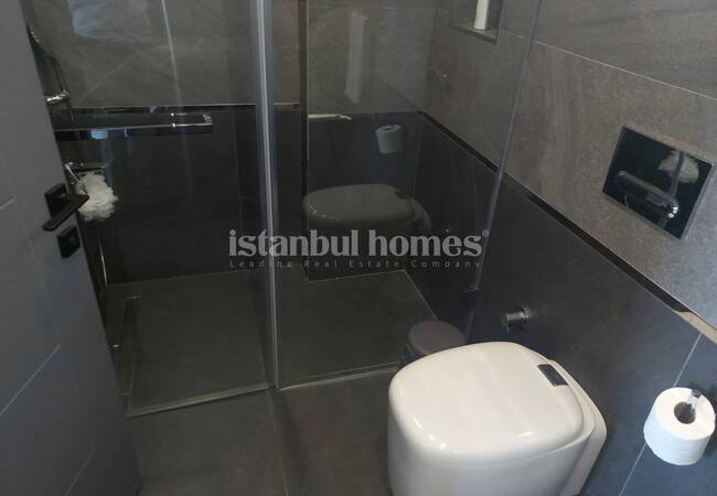 Büyükçekmece'de Havuzlu ve Asansörlü Tripleks Villalar 45