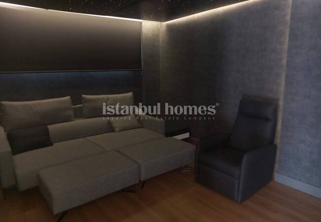 Büyükçekmece'de Havuzlu ve Asansörlü Tripleks Villalar 49