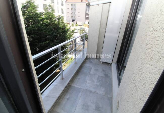 1-bedroom Furnished Flat 1.7 Km to Marina Istanbul Beylikduzu 13