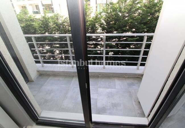 1-bedroom Furnished Flat 1.7 Km to Marina Istanbul Beylikduzu 16