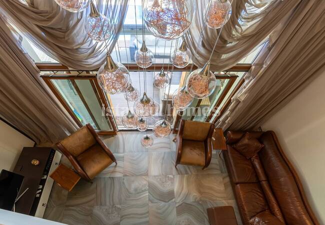 فيلا في مجمع مع وصول مباشر إلى البحر في كيليوس 13