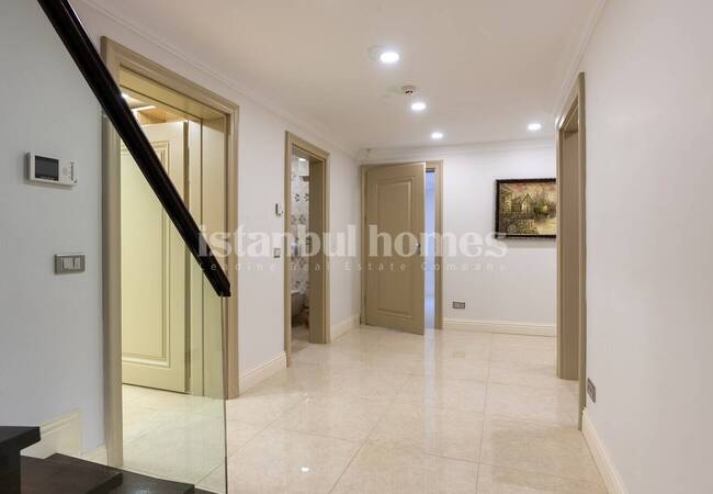 فيلا في مجمع مع وصول مباشر إلى البحر في كيليوس 33