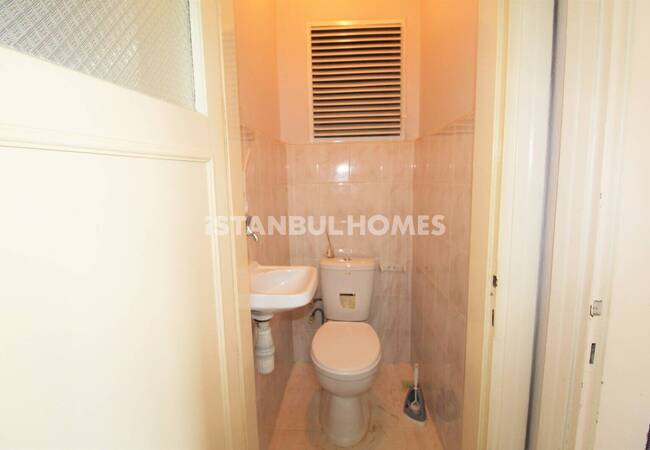 Sea View Flat in the Hotel Region in Sultanahmet Fatih 16