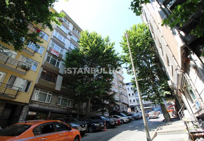 Sea View Flat in the Hotel Region in Sultanahmet Fatih 18