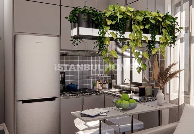 ساختمان 3 طبقه نبش در فاتح استانبول با فروشگاه 10