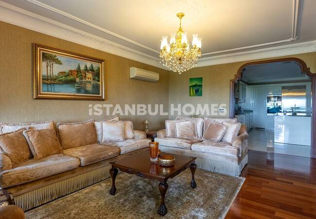 Duplex Apartment in a Seaside Complex in Maltepe with Pool 13