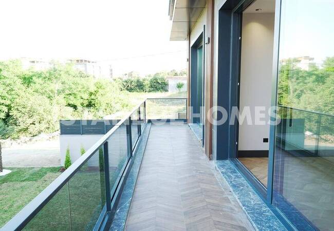 Freistehende Villa Mit Privatparkplatz In Arnavutköy 24
