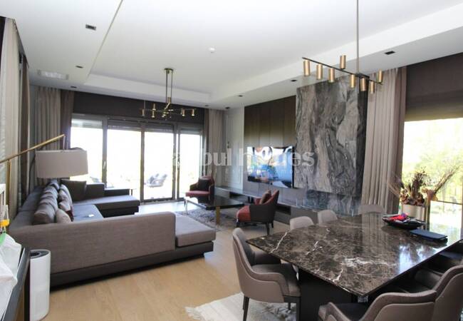 Büyükçekmece'de Göle Yakın Geniş Bahçeli 4+1 Müstakil Villa 10