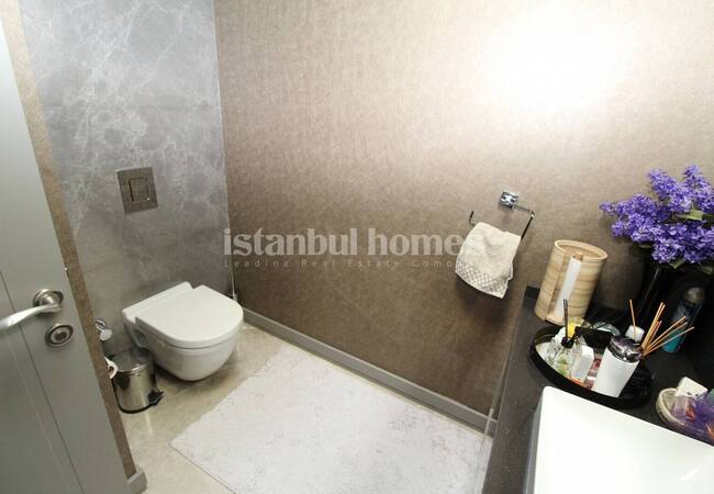 Büyükçekmece'de Göle Yakın Geniş Bahçeli 4+1 Müstakil Villa 19