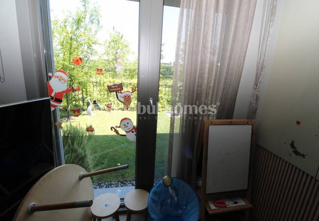 Büyükçekmece'de Göle Yakın Geniş Bahçeli 4+1 Müstakil Villa 33