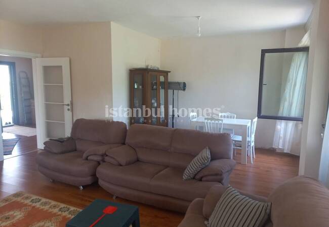5-bedroom Villa Near the Sea in Istanbul Catalca 26