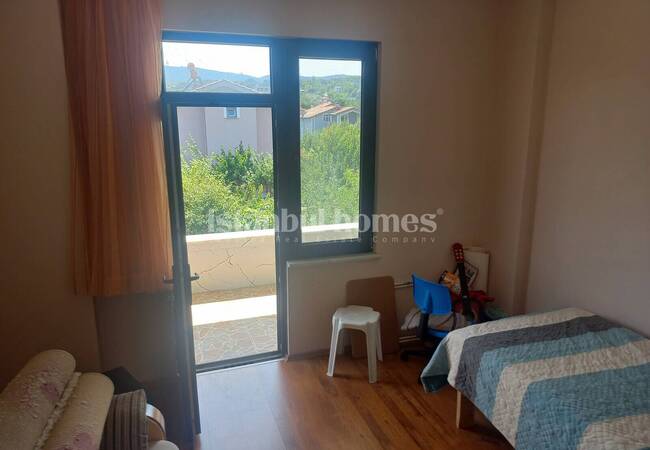 5-bedroom Villa Near the Sea in Istanbul Catalca 39