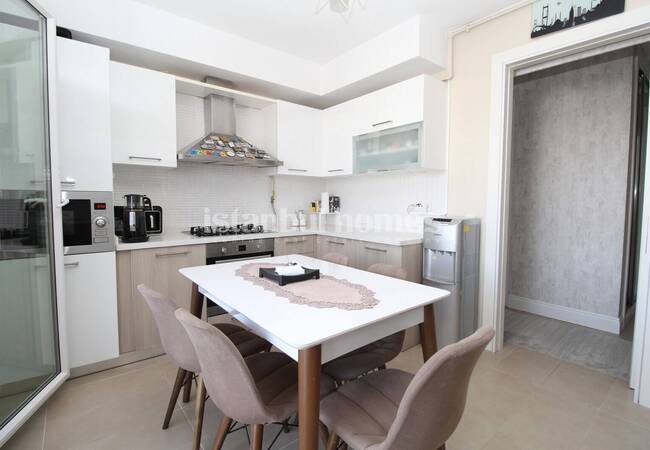 Apartment in a Complex with Swimming Pools in Kucukcekmece 13