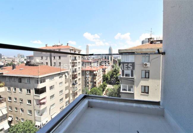 Kadıköy'de E-5'e ve Sosyal Olanaklara Yakın Daireler 14