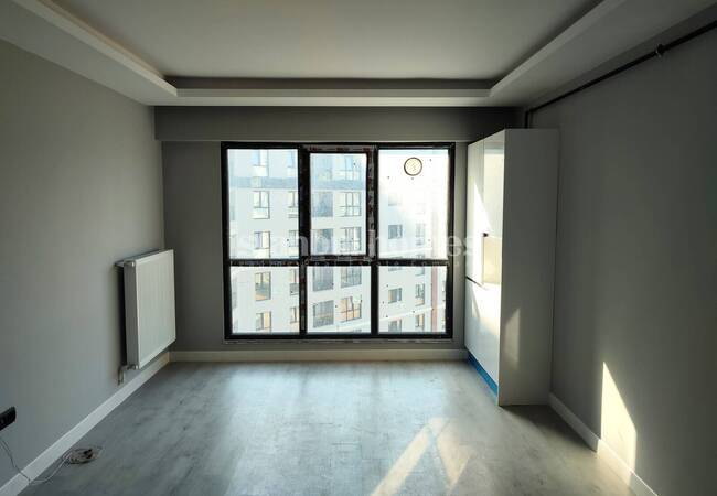 Элитные квартиры в комплексе в Стамбуле Пендик 14