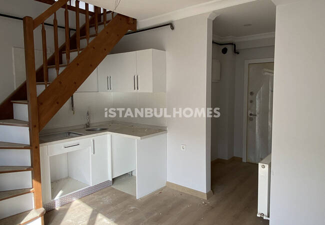 Penthouse with High Rental Income Potential in Istanbul Kadikoy 10