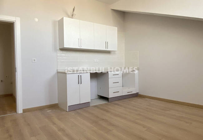 Penthouse with High Rental Income Potential in Istanbul Kadikoy 7