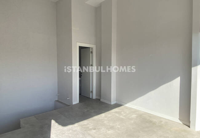 卡德柯伊黄金地段的商业地产 9