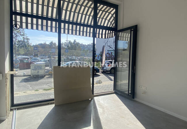 卡德柯伊黄金地段的商业地产 7