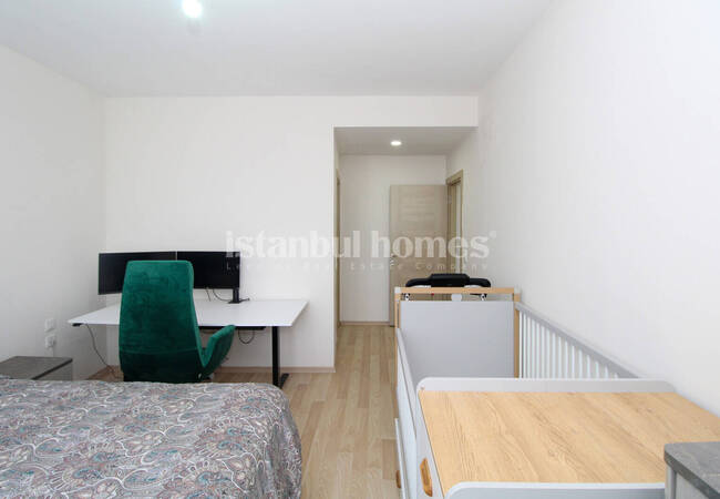 Ready to Move Flat with 2 Bedrooms in Istanbul Basaksehir 28