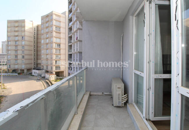 Ready to Move Flat with 2 Bedrooms in Istanbul Basaksehir 35