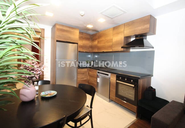 İstanbul Kağıthane'de Güvenlikli Site İçinde Daireler 8