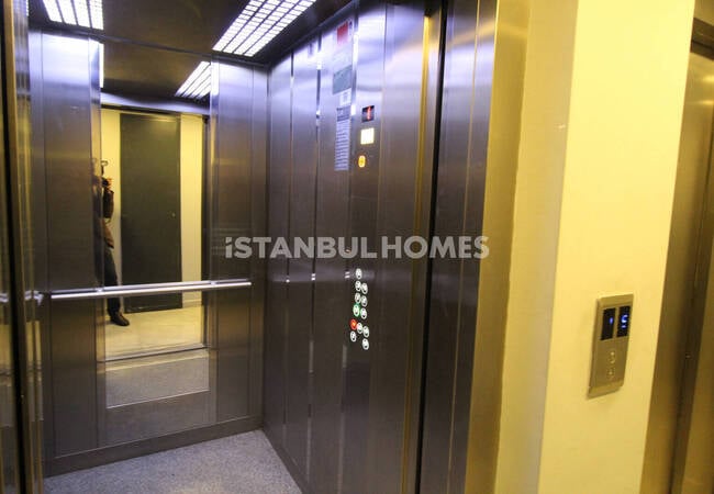 İstanbul Kağıthane'de Güvenlikli Site İçinde Daireler 17