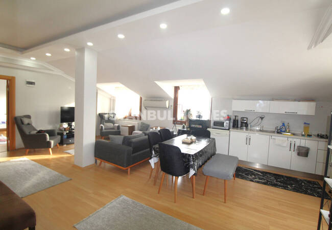 法提赫交通设施附近的六卧室公寓 5