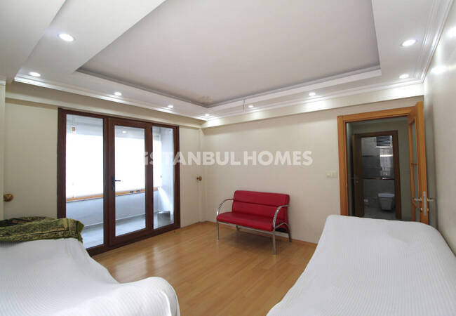 法提赫交通设施附近的六卧室公寓 15