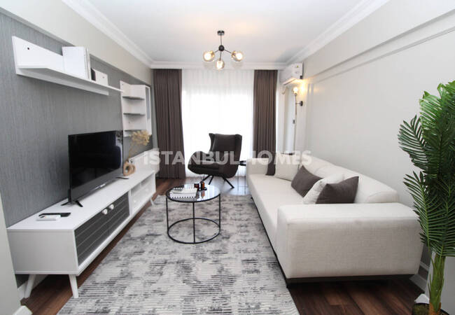 İstanbul Beyoğlu'nda Galata Kulesi Manzaralı Eşyalı Daire 6