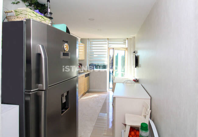 Duplex Flat with 3 Bedrooms in Istanbul Bahcelievler 17