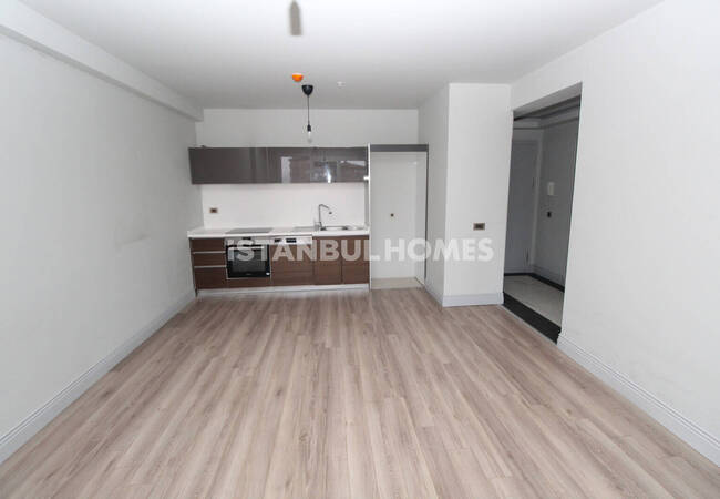 1-bedroom Apartment in Project with Shopping Center in Buyukcekmece 2