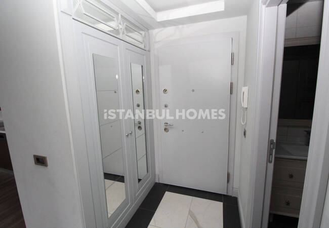 1-bedroom Apartment in Project with Shopping Center in Buyukcekmece 10