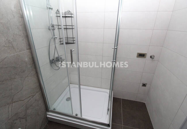 1-bedroom Apartment in Project with Shopping Center in Buyukcekmece 9