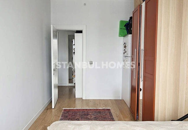 Sea-view Apartment Near Transportation in Kadikoy Istanbul 10