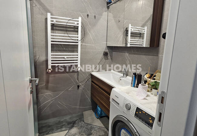 Sea-view Apartment Near Transportation in Kadikoy Istanbul 11