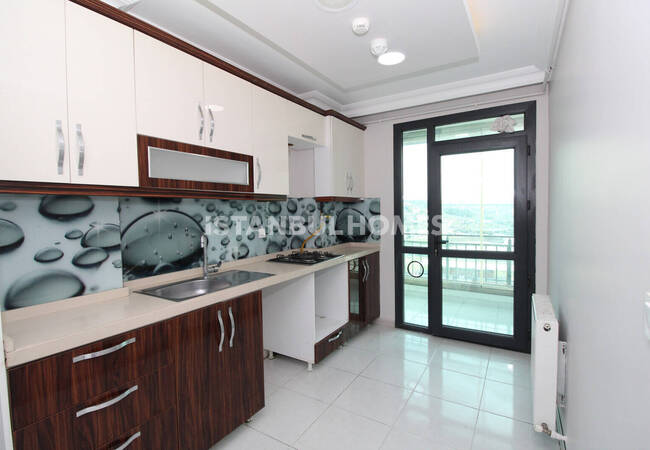 İstanbul Eyüpsultan'da Geniş İç Mekanlara Sahip Dubleks Daire 11