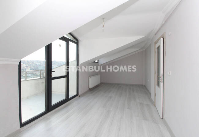 İstanbul Eyüpsultan'da Geniş İç Mekanlara Sahip Dubleks Daire 29