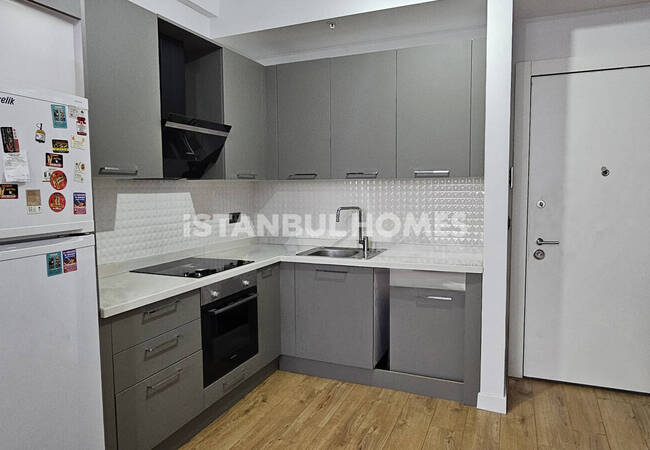 Sea-view Apartment Near Public Transportation in Kadikoy Istanbul 10