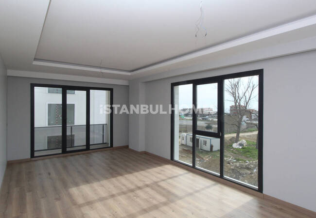 İstanbul Büyükçekmece'de Denize Yakın Konumda Ferah Daireler 6