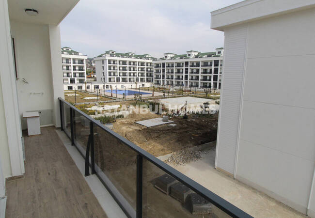 İstanbul Büyükçekmece'de Denize Yakın Konumda Ferah Daireler 9