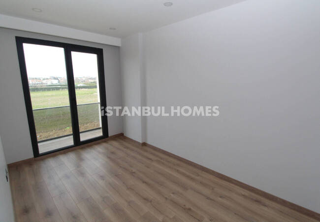 İstanbul Büyükçekmece'de Denize Yakın Konumda Ferah Daireler 17