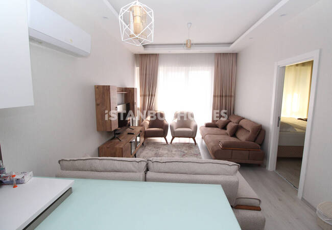 1-Bedroom Furnished Flat Near the Main Road in Istanbul